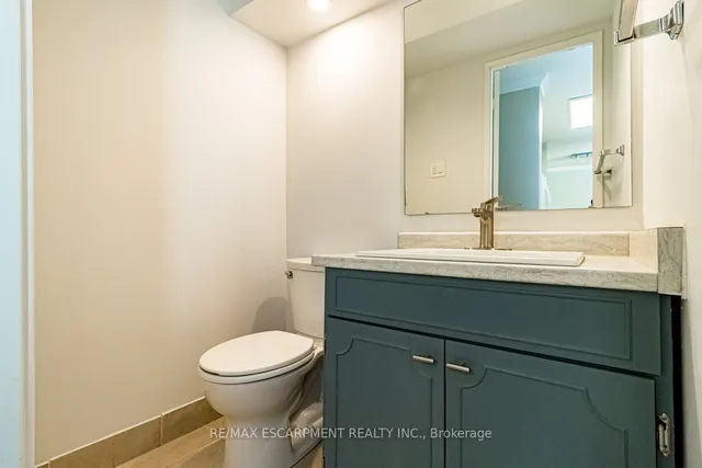 Additional property image - 222 Jackson St Unit 305