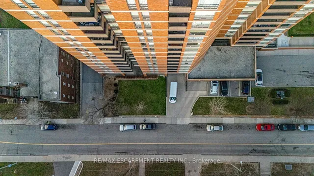 Additional property image - 222 Jackson St Unit 305