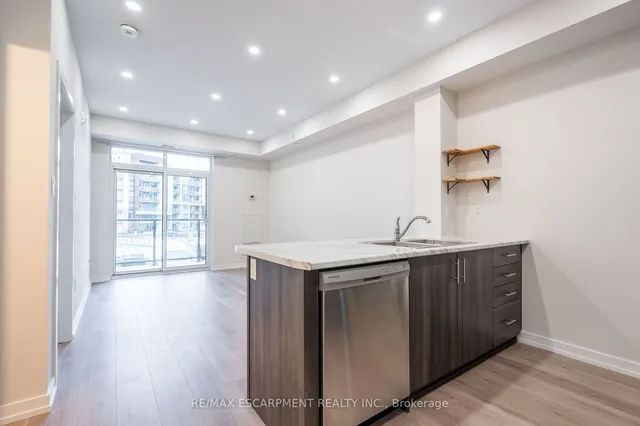 Additional property image - 125 Shoreview Pl Unit 205