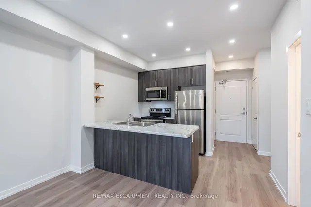 Additional property image - 125 Shoreview Pl Unit 205
