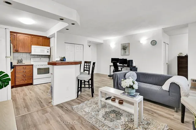 Additional property image - 293 Mohawk Rd Unit 702