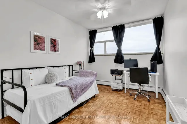 Additional property image - 293 Mohawk Rd Unit 702