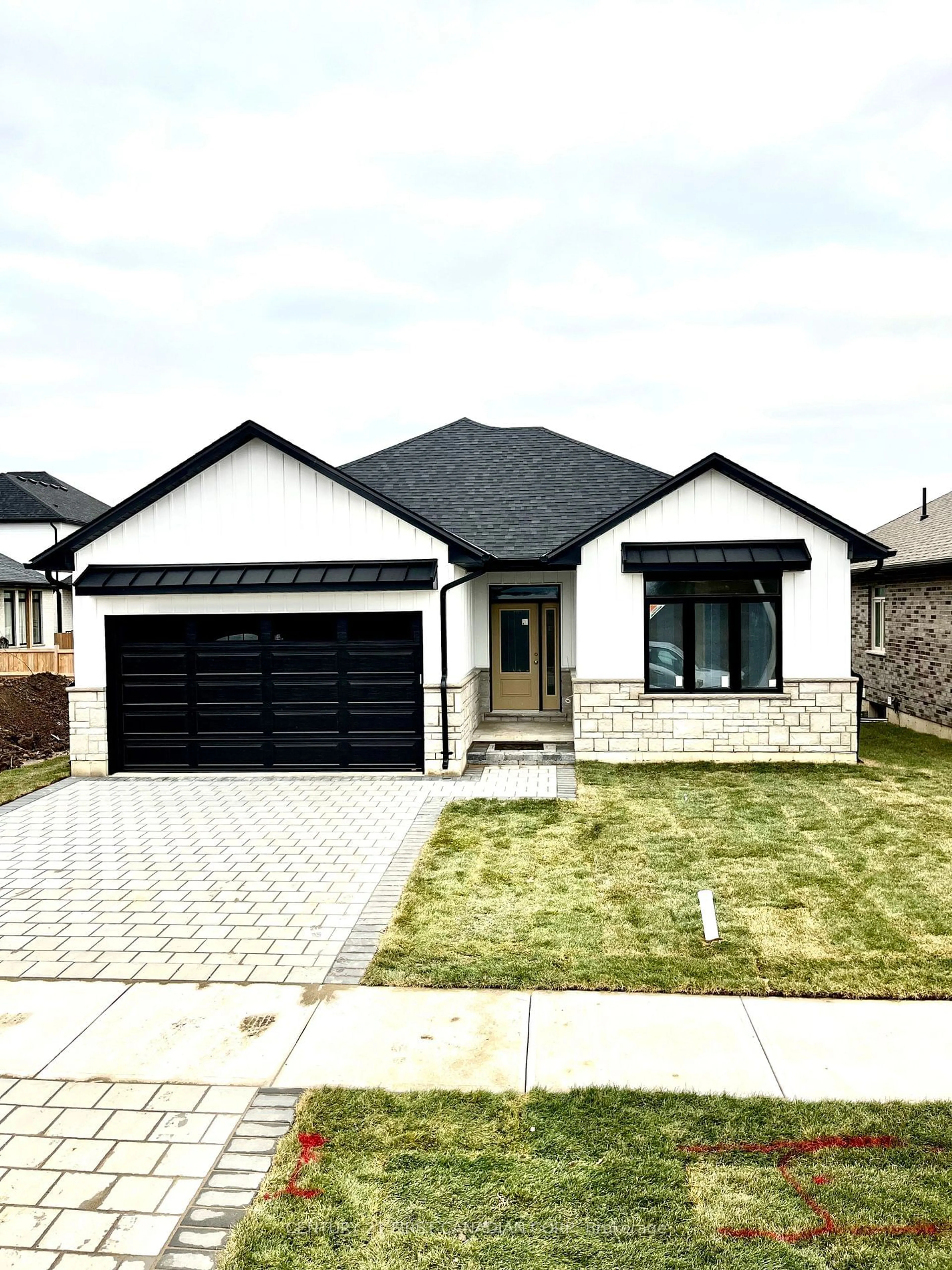 Home with brick exterior material, street for 331 Thorn Dr, Strathroy-Caradoc Ontario N7G 0G3