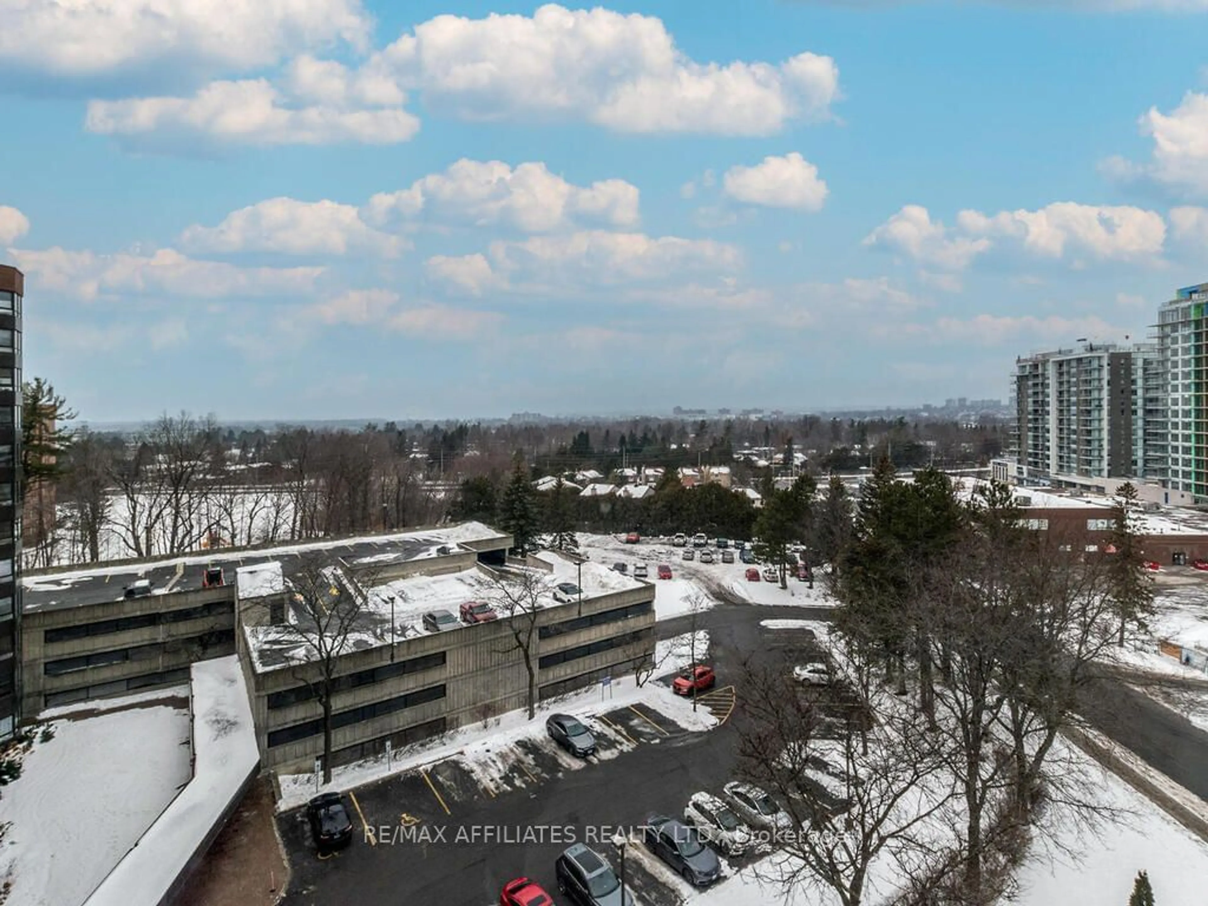 A pic from outside/outdoor area/front of a property/back of a property/a pic from drone, city buildings view from balcony for 80 Sandcastle Dr #914, South of Baseline to Knoxdale Ontario K2H 9E7