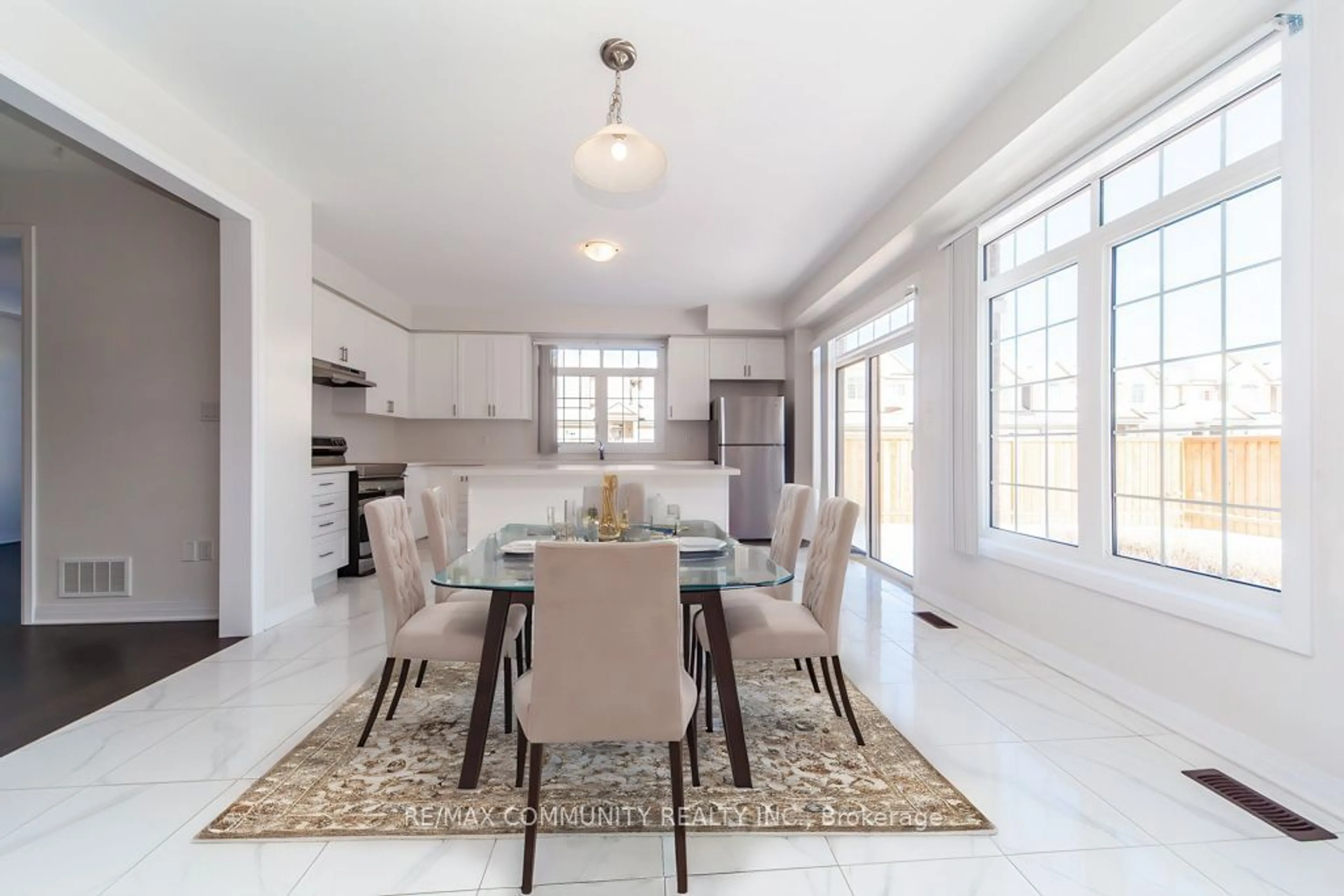 Dining room, ceramic/tile floor for 41 Horizon Ave, Cavan Monaghan Ontario L0A 1G0