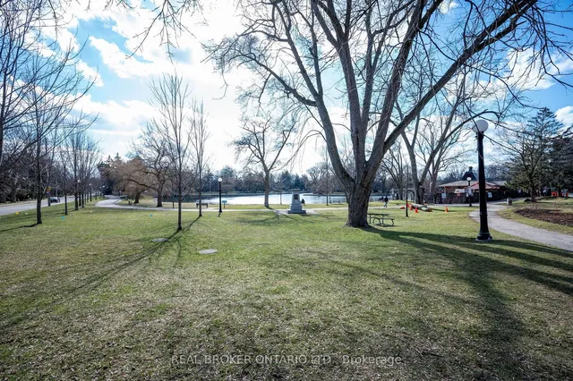 Additional property image - 51 David St Unit 207