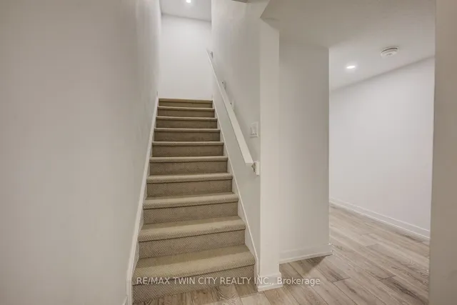 Additional property image - 219 West Oak Tr Unit 81