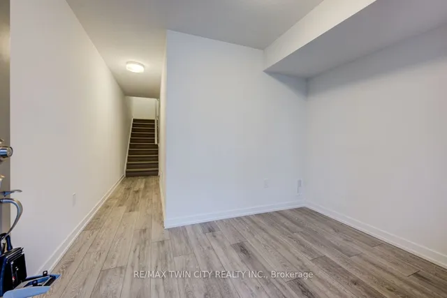 Additional property image - 219 West Oak Tr Unit 81