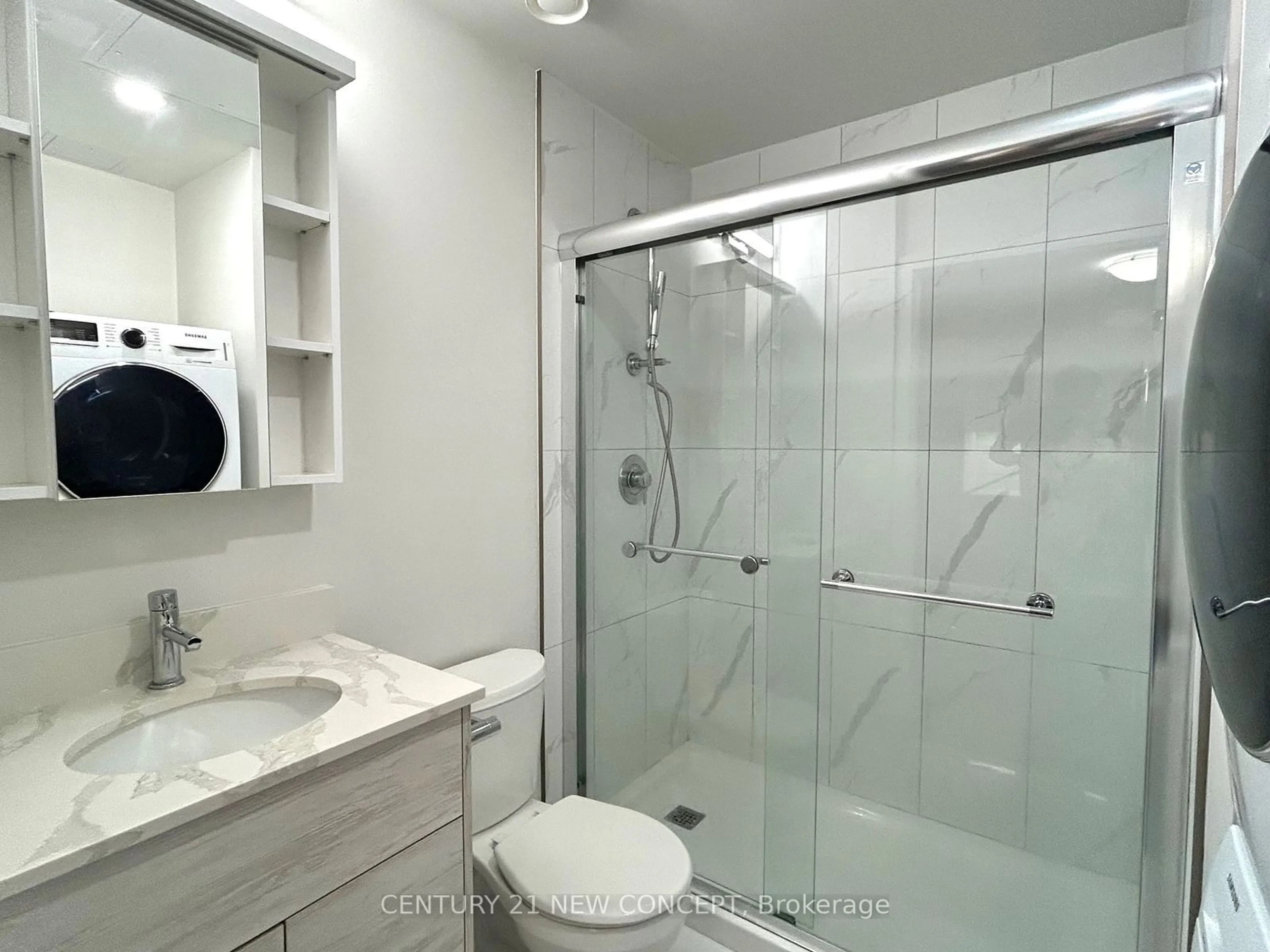 Standard bathroom, ceramic/tile floor for 60 Frederick St #2501, Kitchener Ontario N2H 0C7