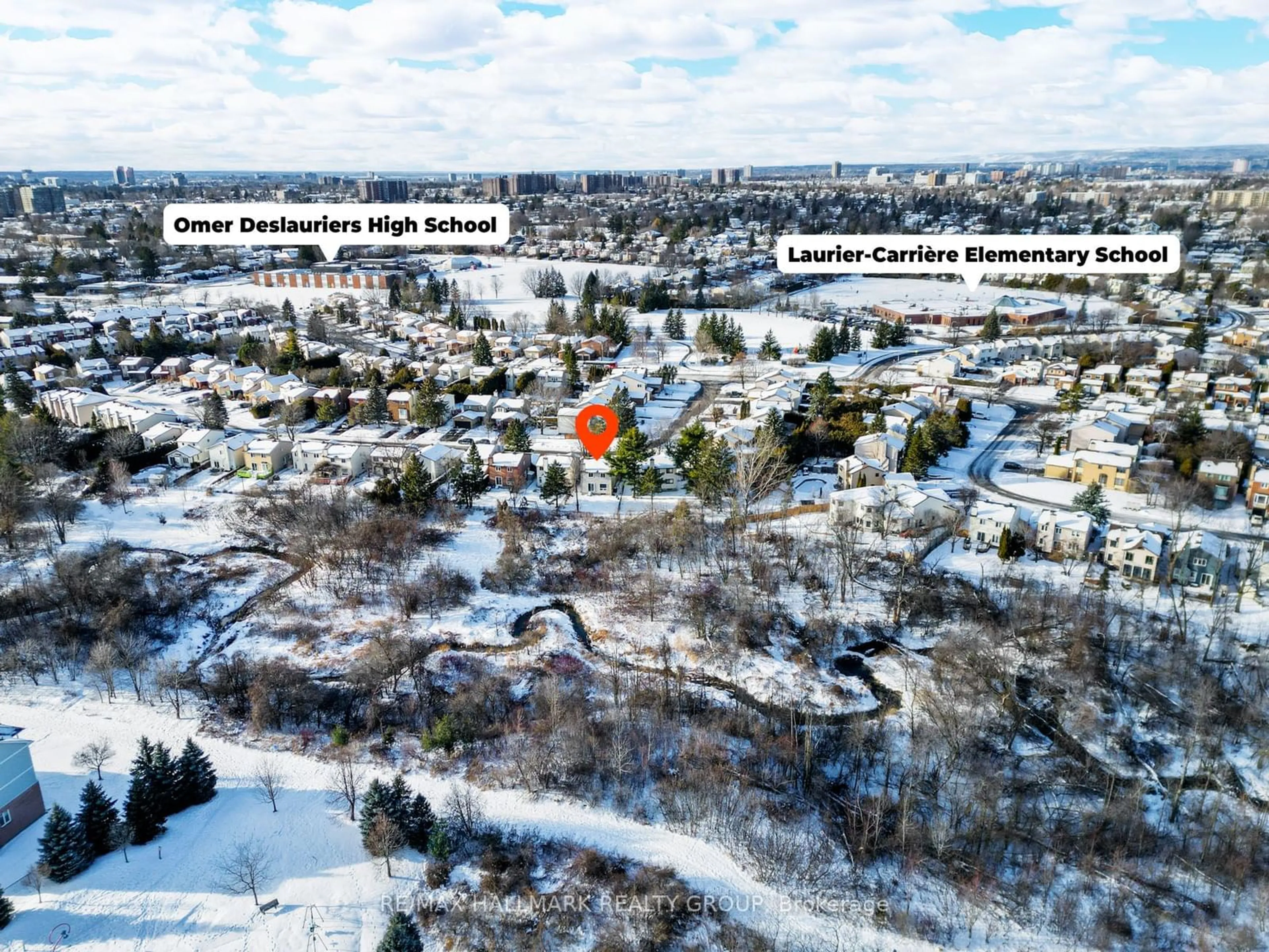 A pic from outside/outdoor area/front of a property/back of a property/a pic from drone, unknown for 102 Coolspring Cres, Cityview - Parkwoods Hills - Rideau Shore Ontario K2E 7M8