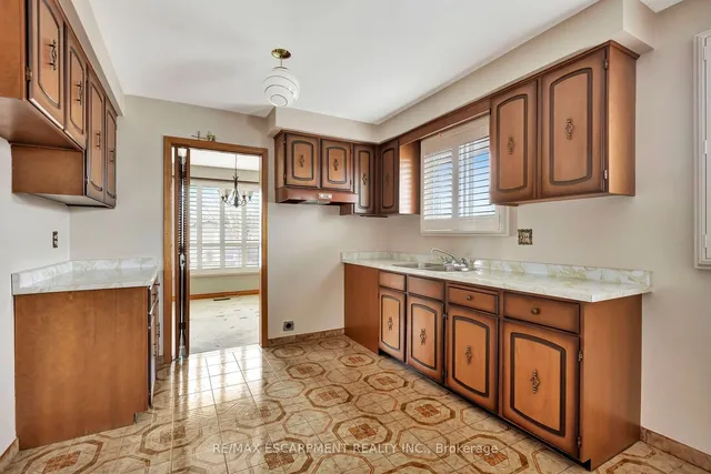 Additional property image - 11 Marcella Cres