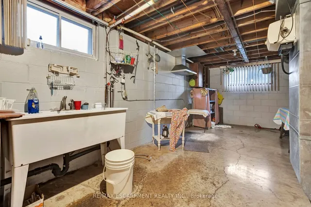 Additional property image - 11 Marcella Cres