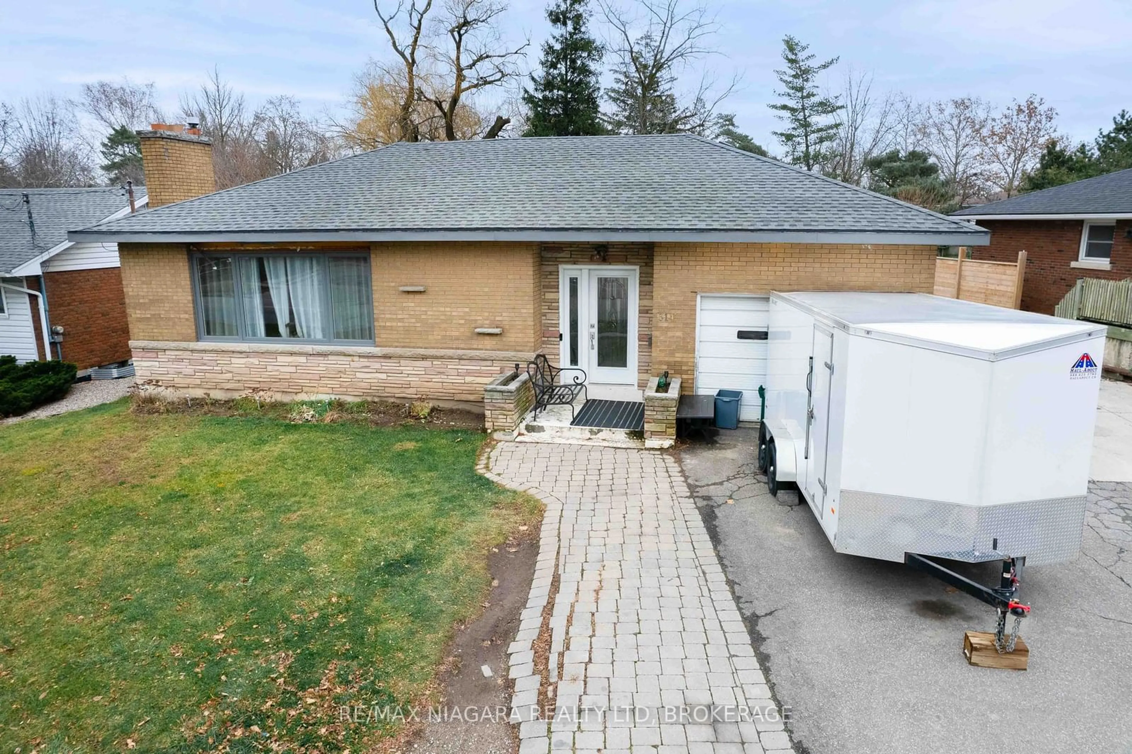 Unknown for 314 Grantham Ave, St. Catharines Ontario L2M 5A6