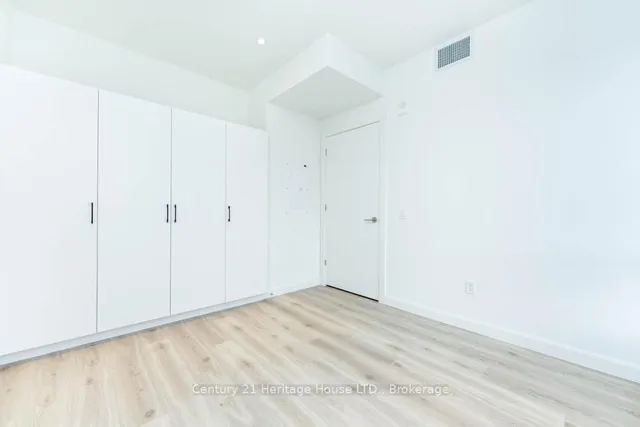 Additional property image - 741 King St Unit 301