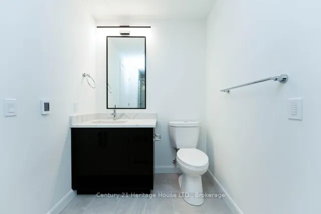 Additional property image - 741 King St Unit 301