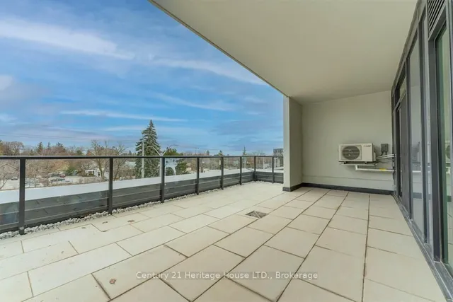 Additional property image - 741 King St Unit 301