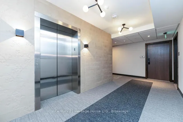 Additional property image - 741 King St Unit 301