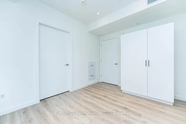 Additional property image - 741 King St Unit 301