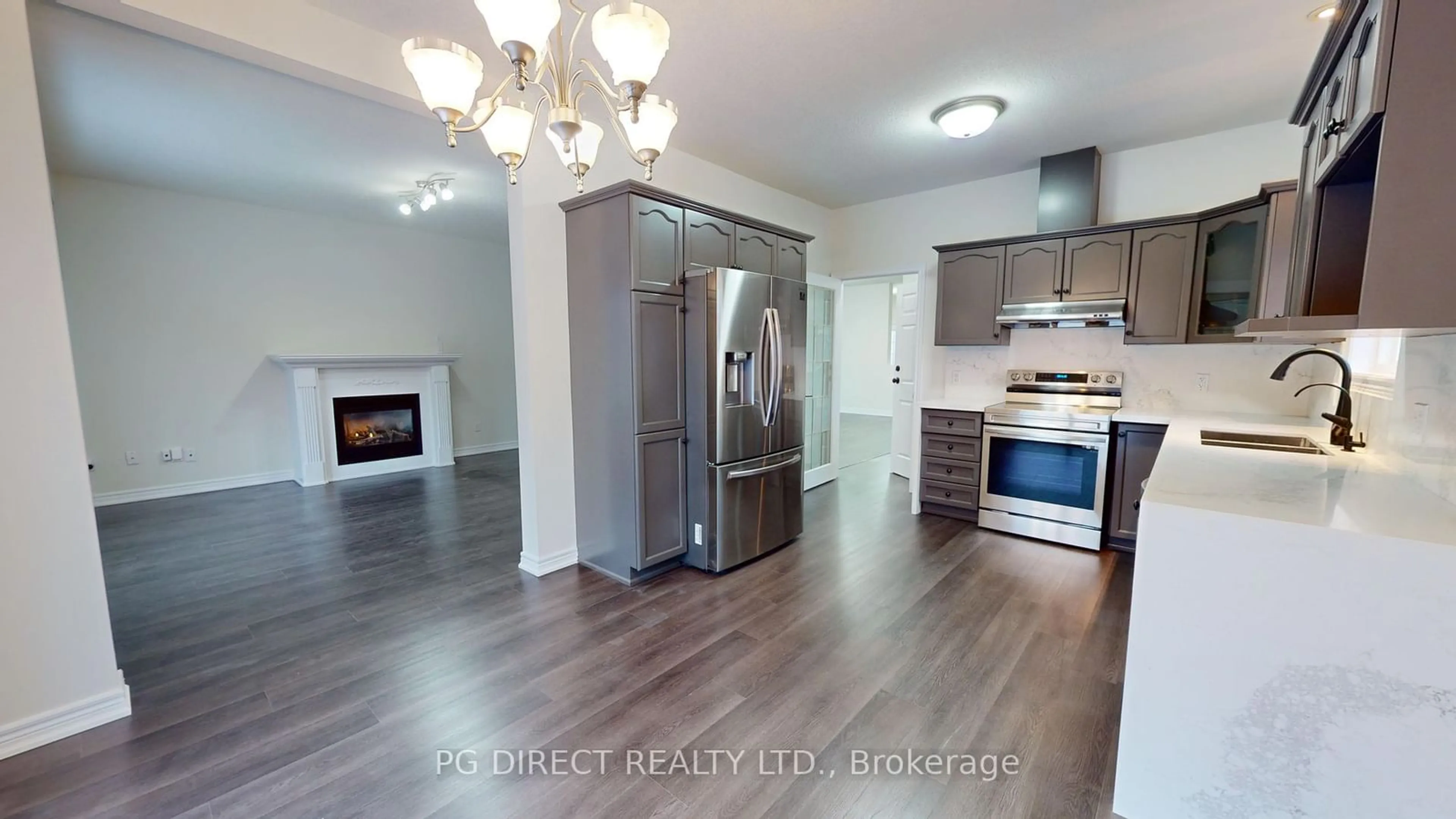 Open concept kitchen, wood/laminate floor for 22 Zecca Dr, Guelph Ontario N1L 1T1