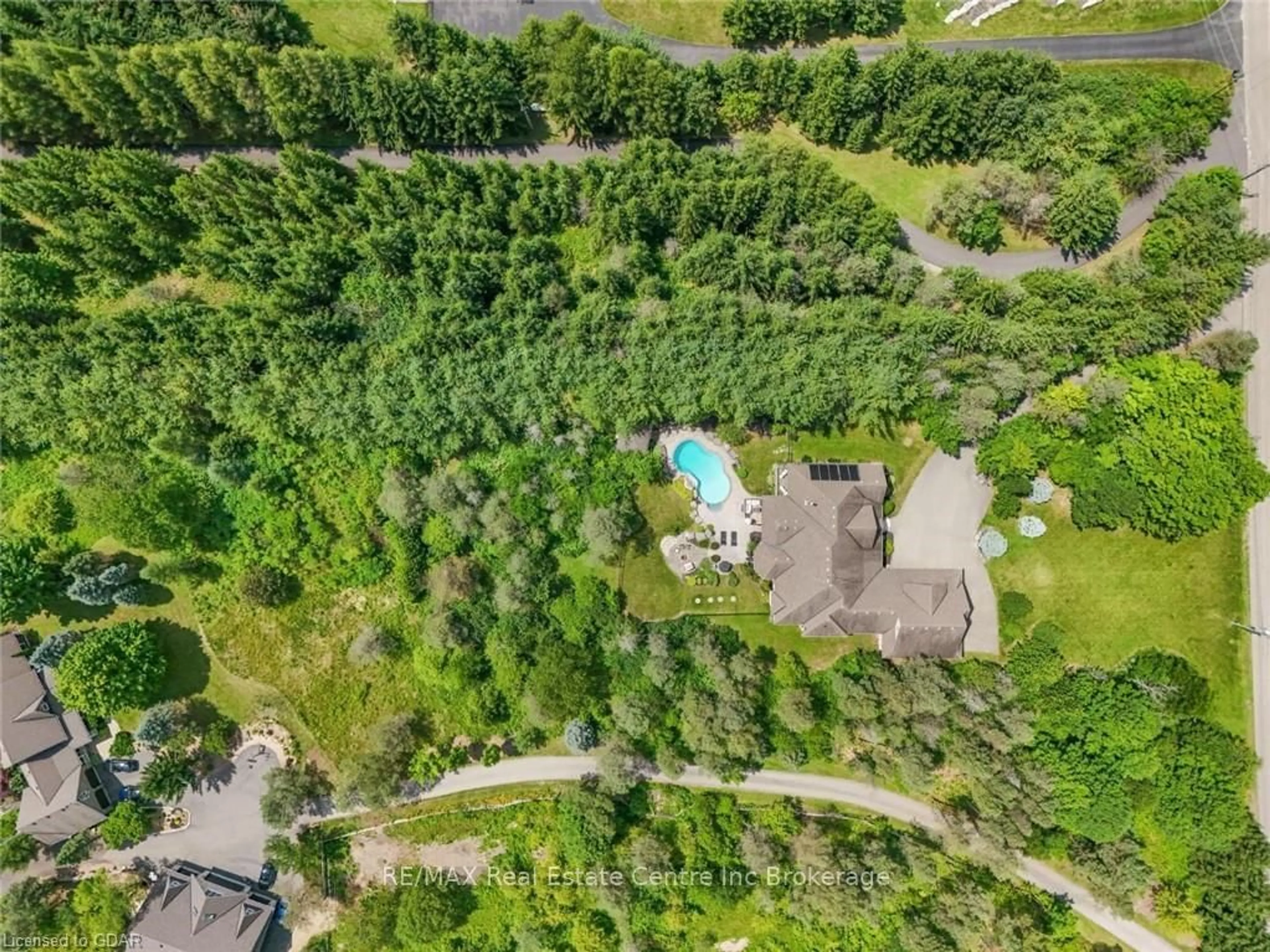 A pic from outside/outdoor area/front of a property/back of a property/a pic from drone, forest/trees view for 209 HUME Rd, Puslinch Ontario N0B 2J0