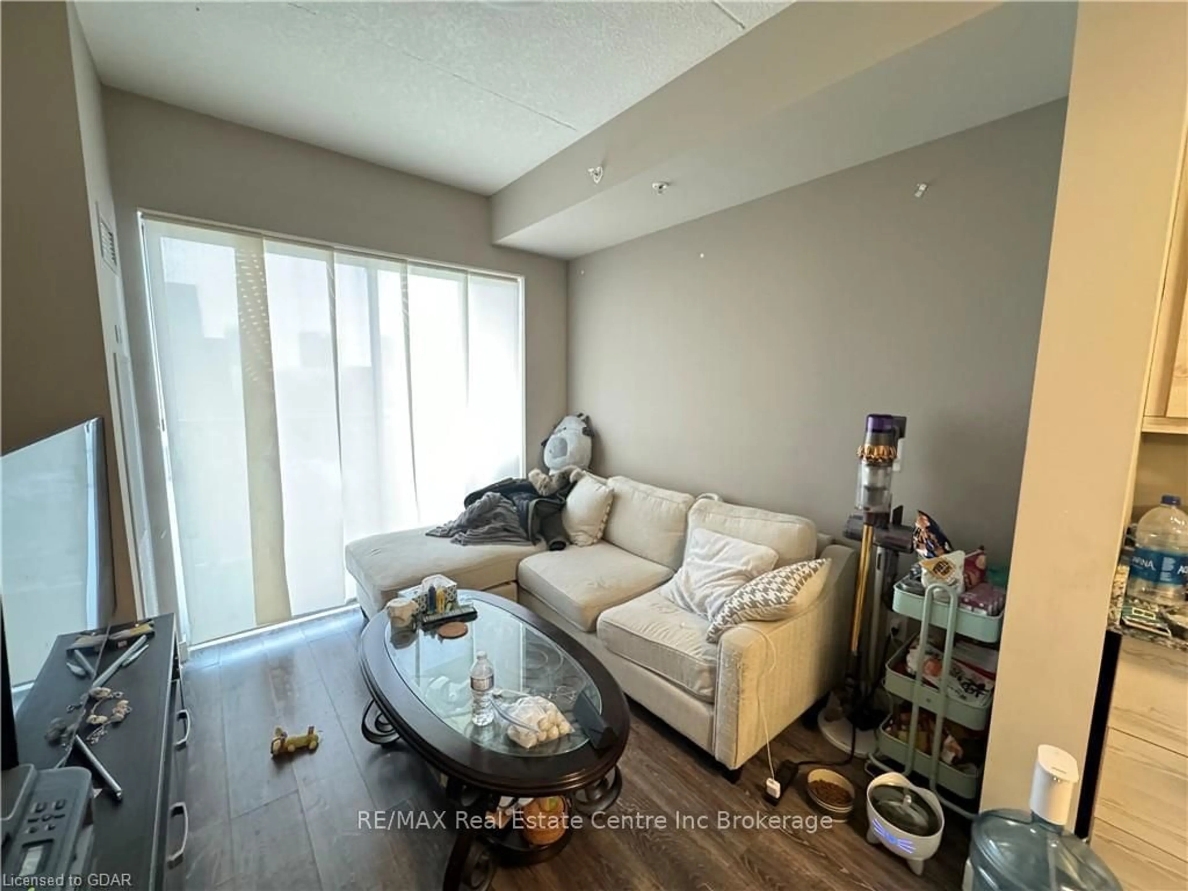 Living room with furniture, unknown for 280 LESTER St #406, Waterloo Ontario N2L 0G2