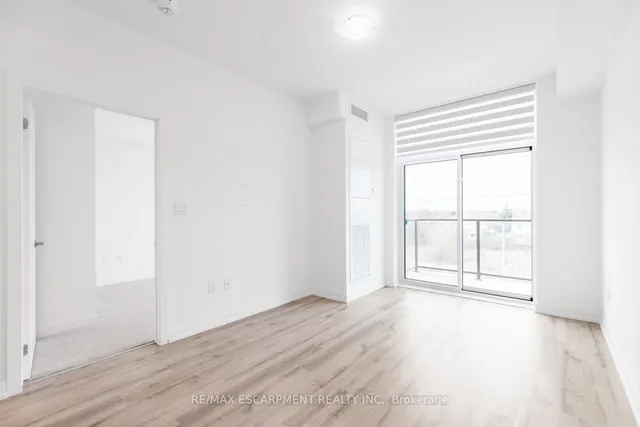 Additional property image - 450 Dundas St Unit 407