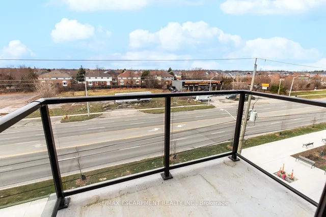 Additional property image - 450 Dundas St Unit 407