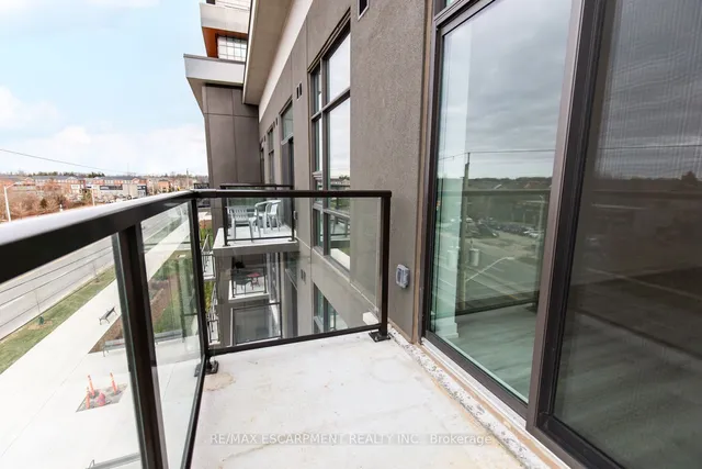 Additional property image - 450 Dundas St Unit 407
