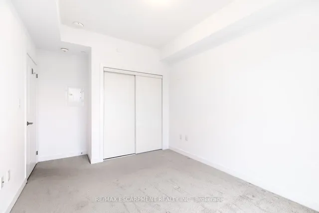 Additional property image - 450 Dundas St Unit 407