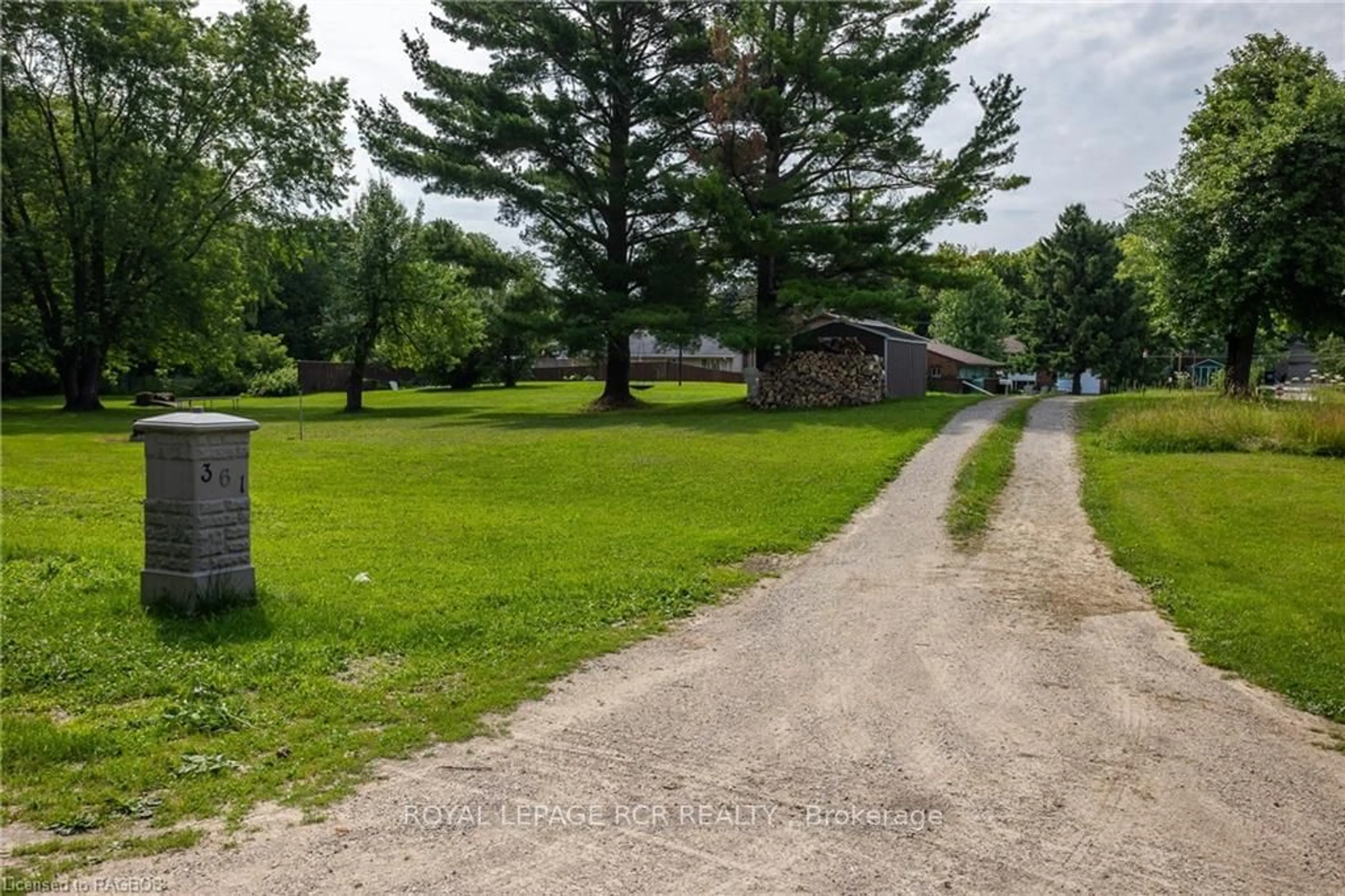 A pic from outside/outdoor area/front of a property/back of a property/a pic from drone, street for 361 1ST Ave, Arran-Elderslie Ontario N0G 1L0