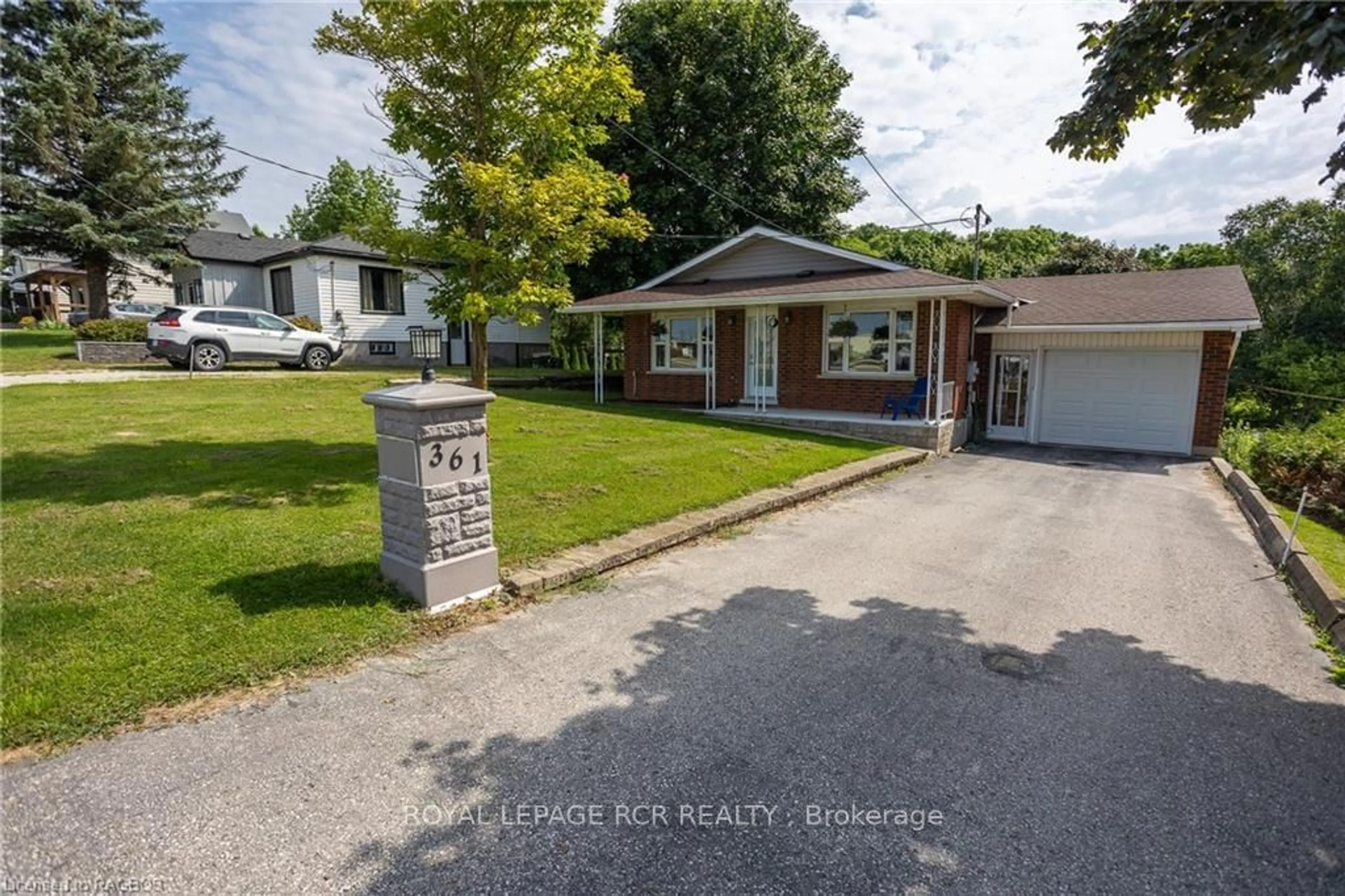 A pic from outside/outdoor area/front of a property/back of a property/a pic from drone, street for 361 1ST Ave, Arran-Elderslie Ontario N0G 1L0