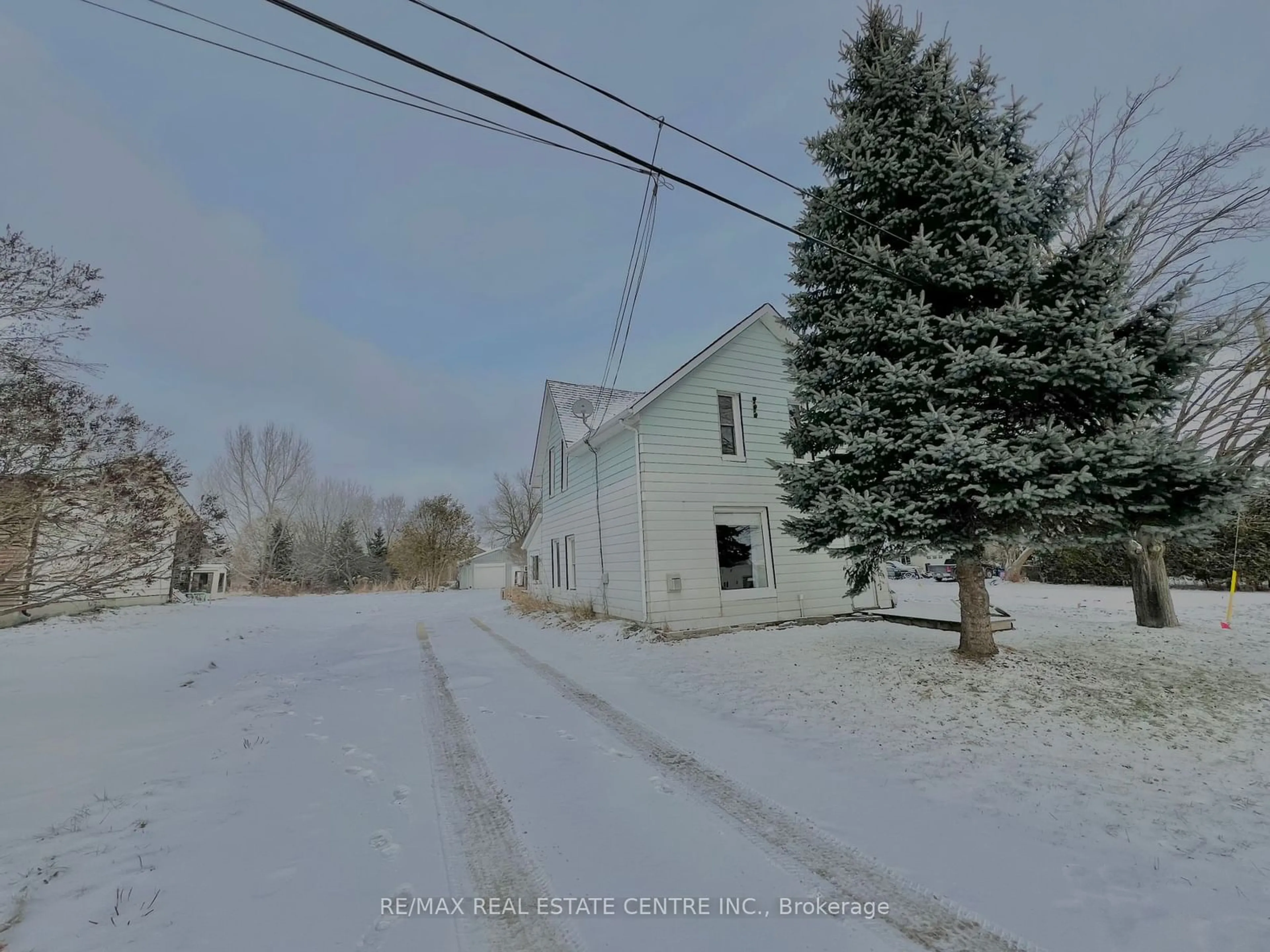 Blurry image for 430 Main St, Shelburne Ontario L9V 2V3