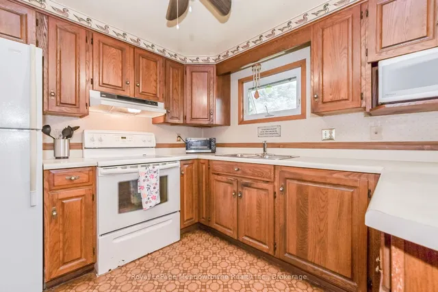 Additional property image - 8633 30 SIDEROAD