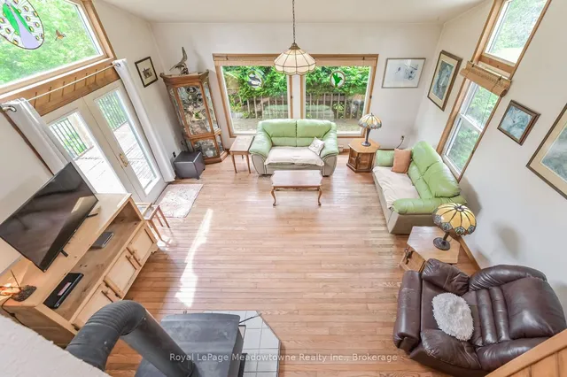 Additional property image - 8633 30 SIDEROAD