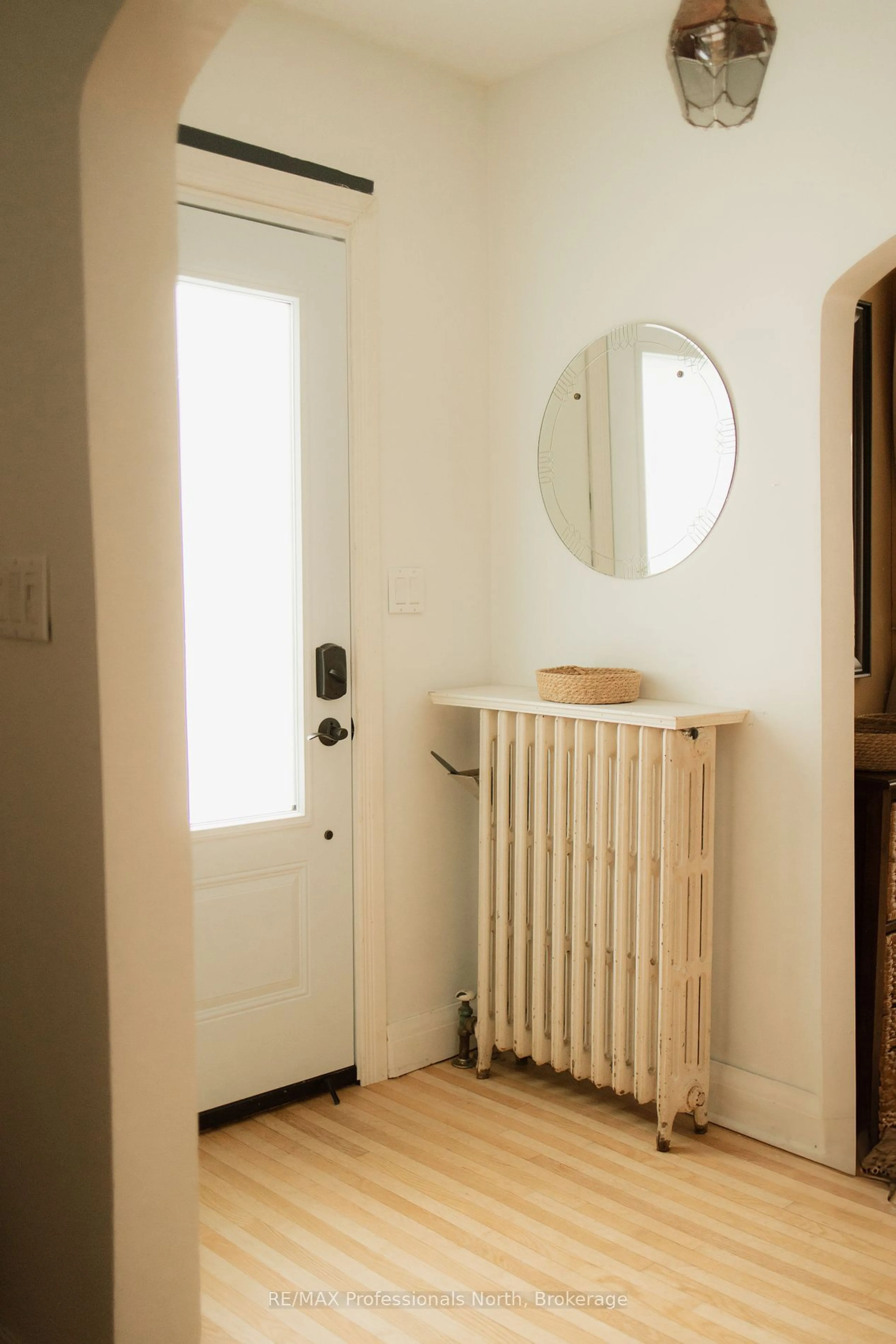 Indoor entryway for 259 Highland St, Dysart et al Ontario K0M 1S0