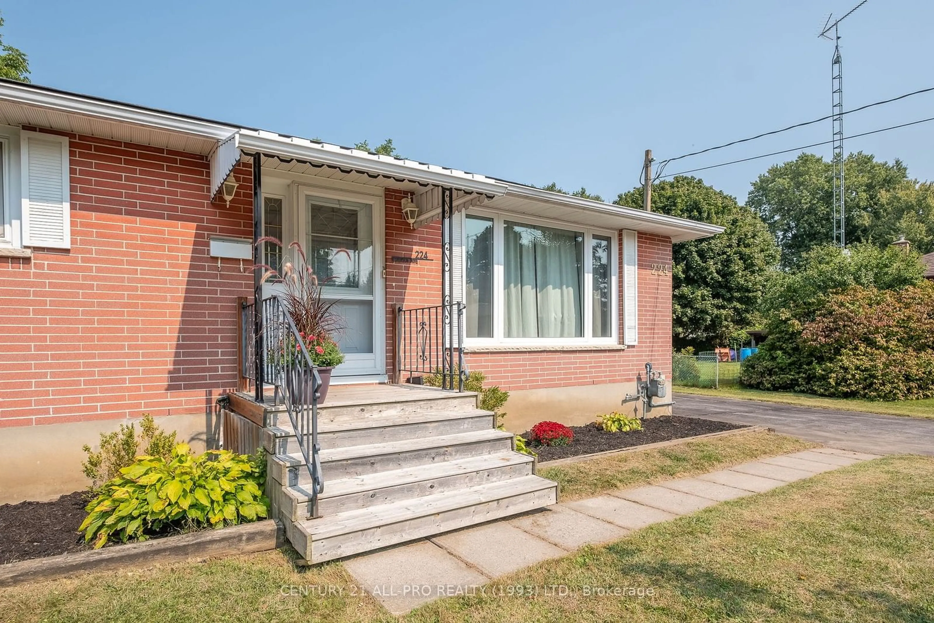 Home with brick exterior material, street for 224 Nickerson Dr, Cobourg Ontario K9A 1A5