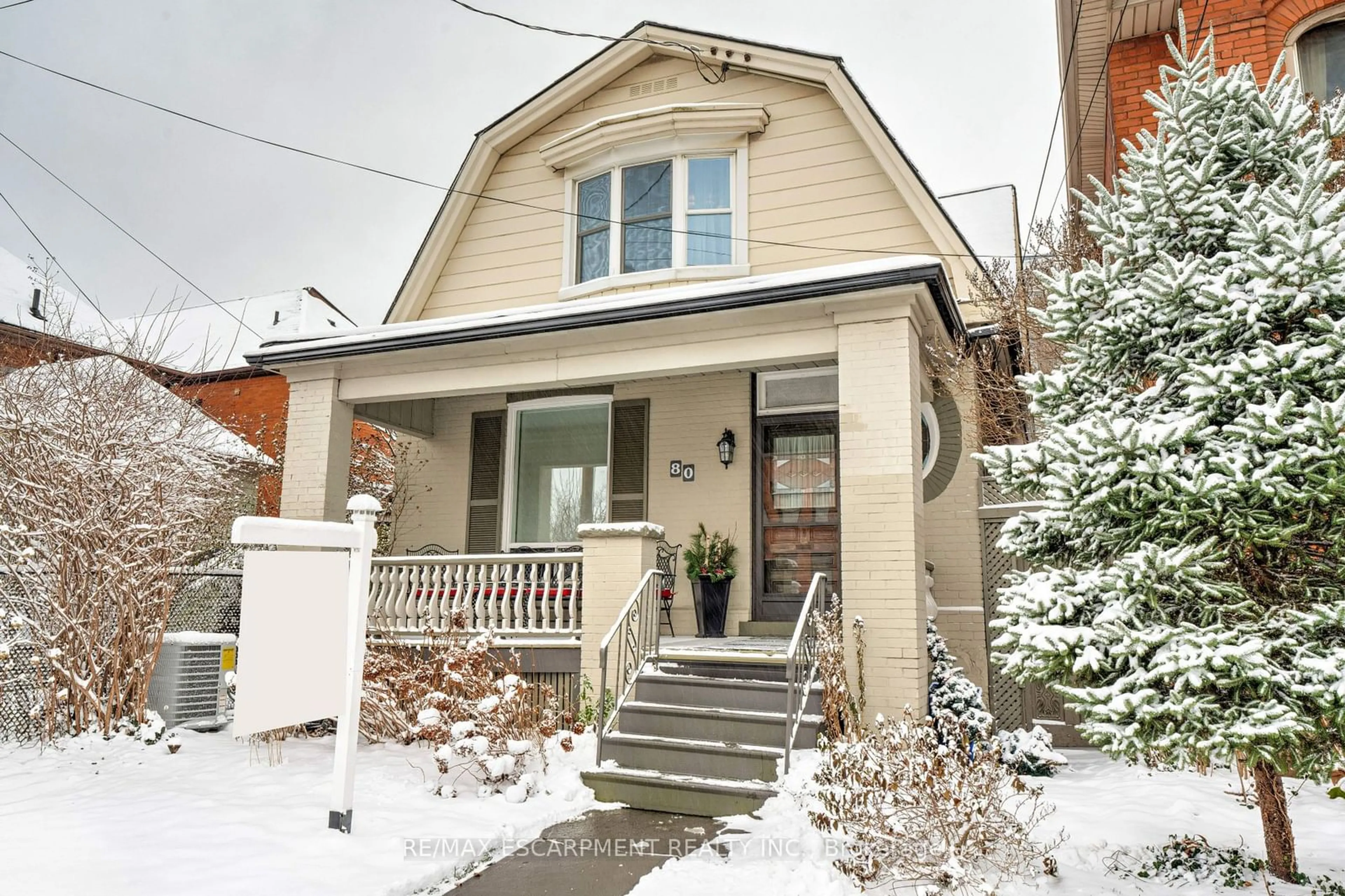 Unknown for 80 Alanson St, Hamilton Ontario L8N 1W5