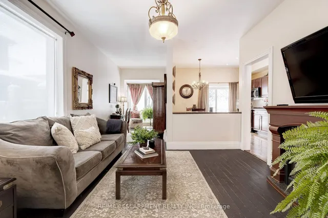 Additional property image - 80 Alanson St