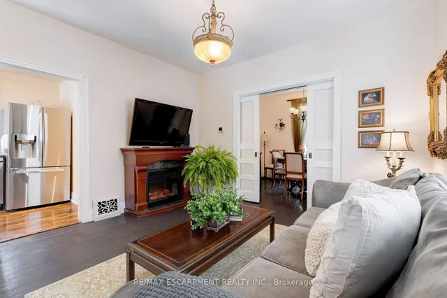 Additional property image - 80 Alanson St