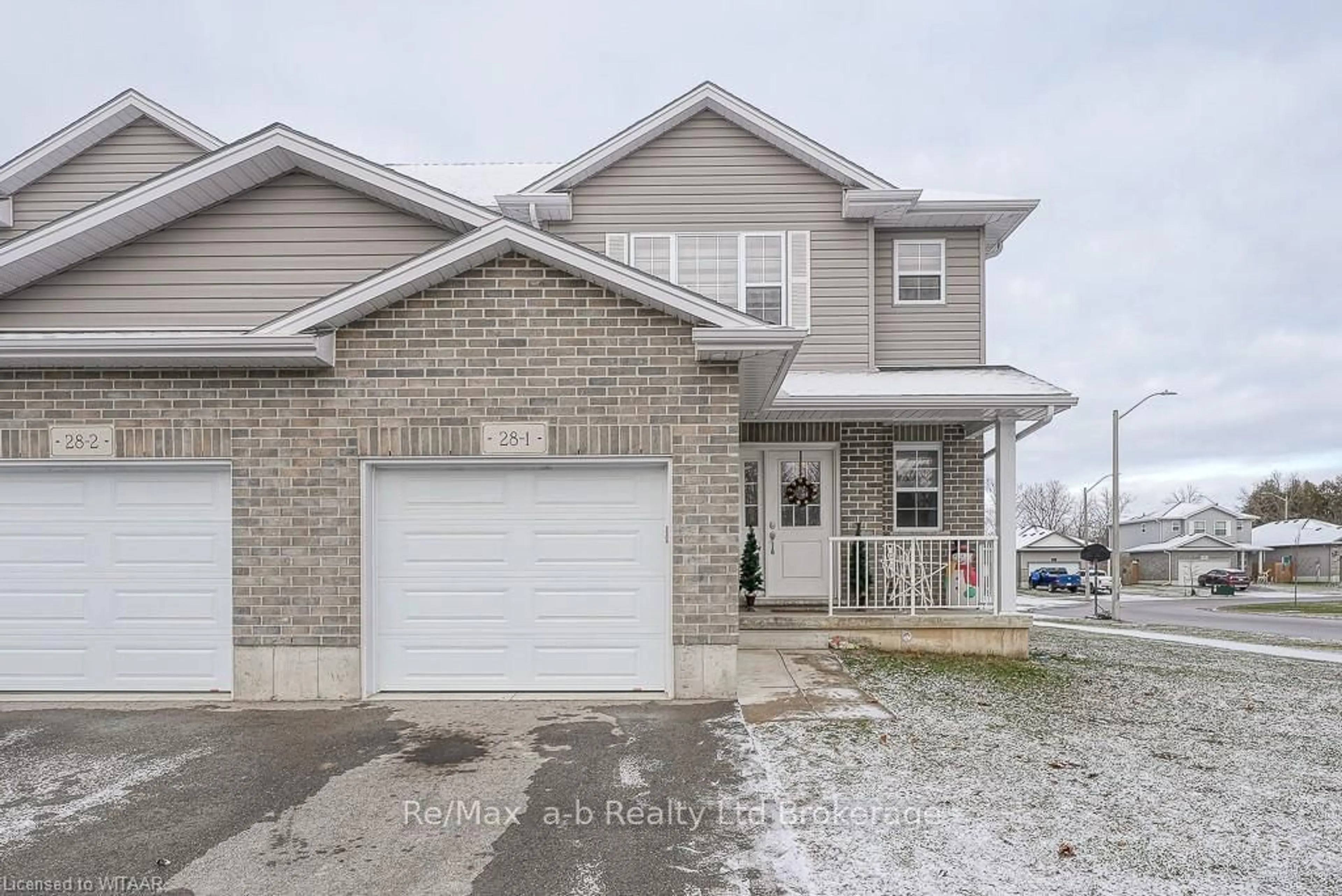 Home with brick exterior material, street for 28 MINLER STREET St #1, Ingersoll Ontario N5C 0A9