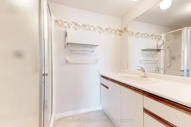 Additional property image - 870 Upper Wentworth St Unit 202