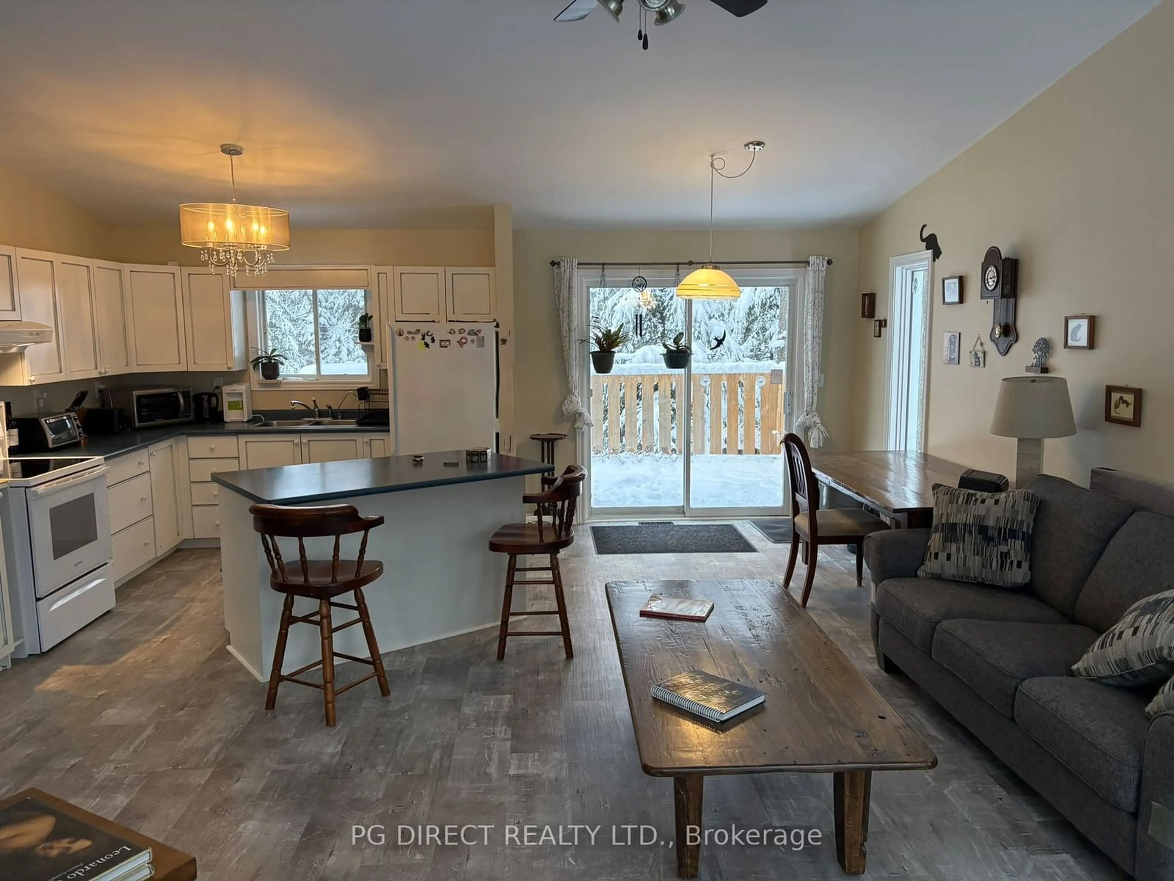 Open concept kitchen, unknown for 504 South Waseosa Lake Rd, Huntsville Ontario P1H 2N5