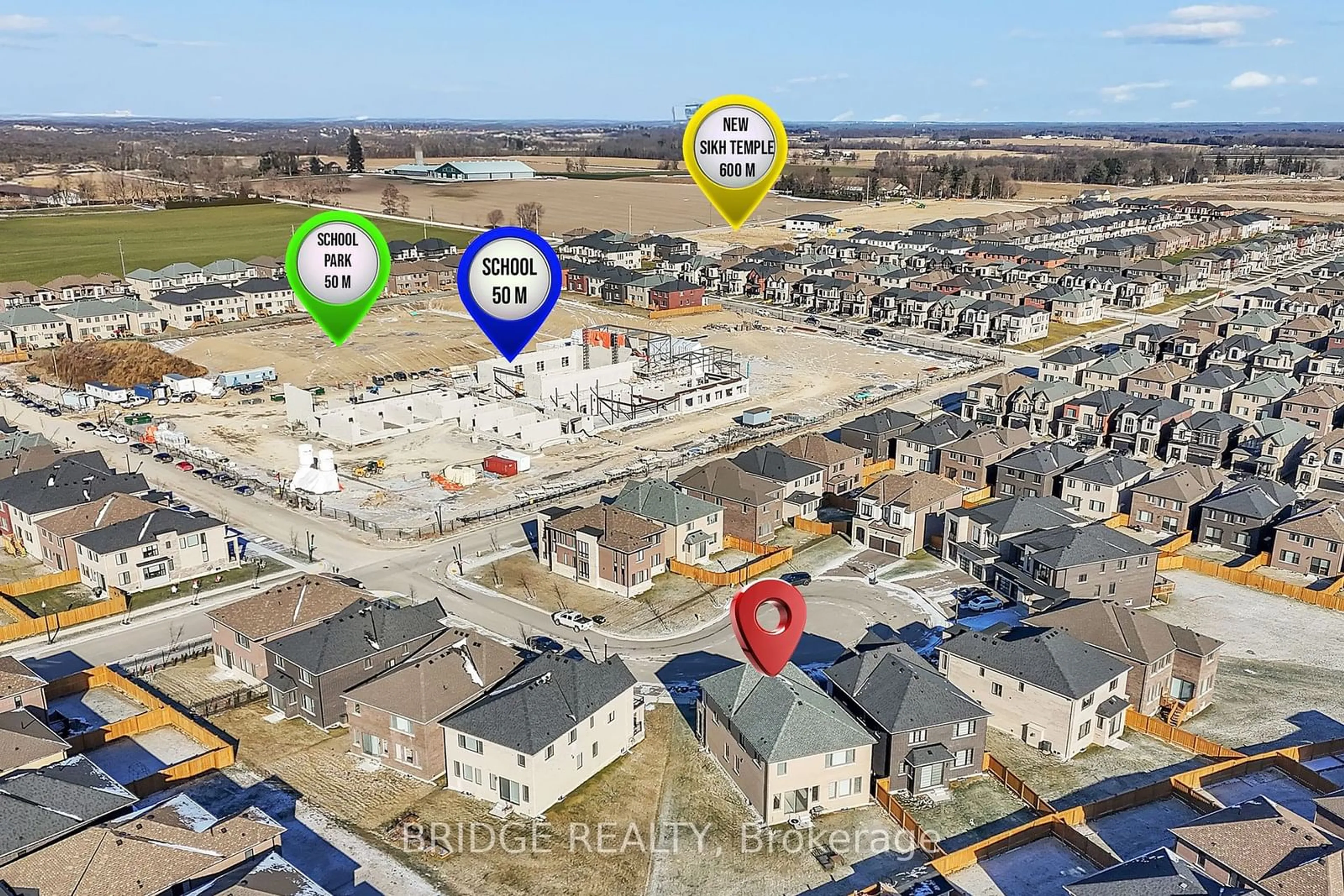 A pic from outside/outdoor area/front of a property/back of a property/a pic from drone, street for 1000 CENTENNIAL Crt, Woodstock Ontario N4T 0N8