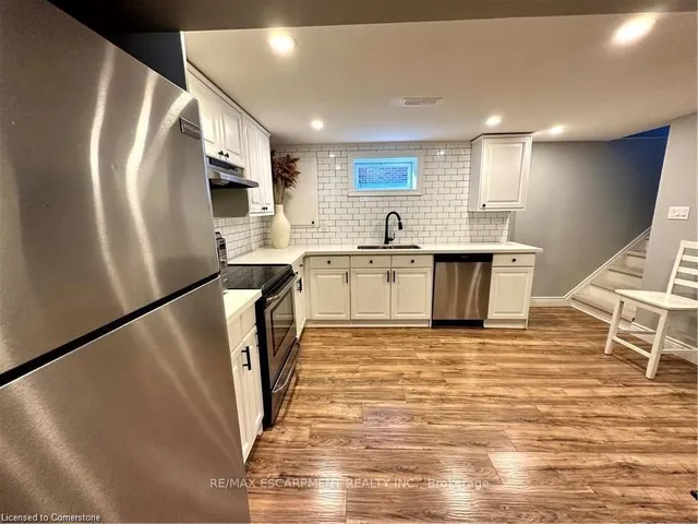 Additional property image - 312 East 45th St
