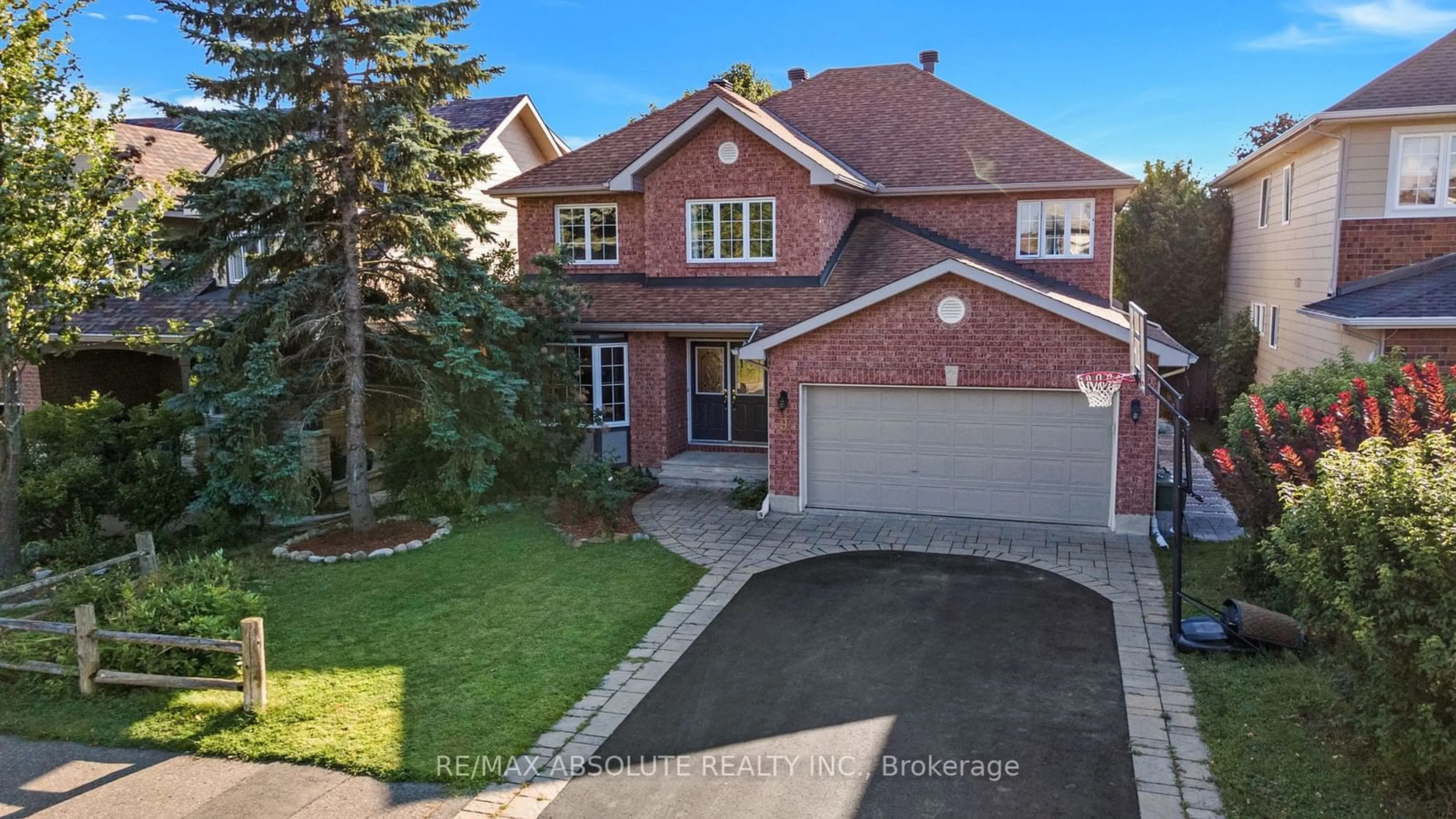 Home with brick exterior material, street for 9 SHANNONDOE Cres, Kanata Ontario K2M 2C8