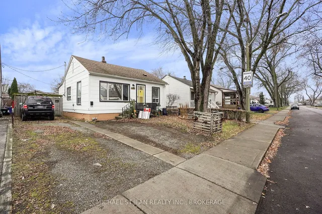 Additional property image - 296 Julian Ave