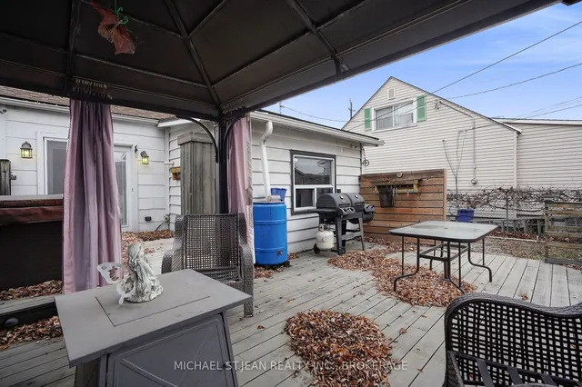 Additional property image - 296 Julian Ave