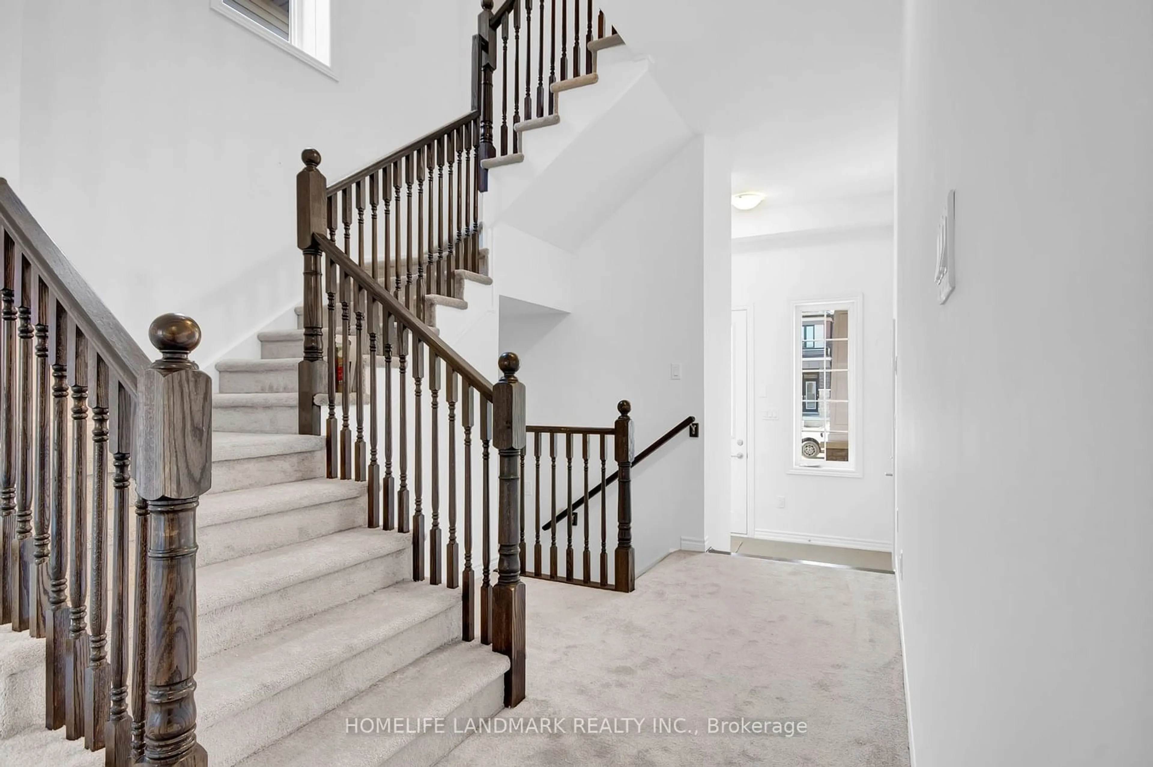 Stairs for 6 Tooker Dr, Brant Ontario N3T 5L8