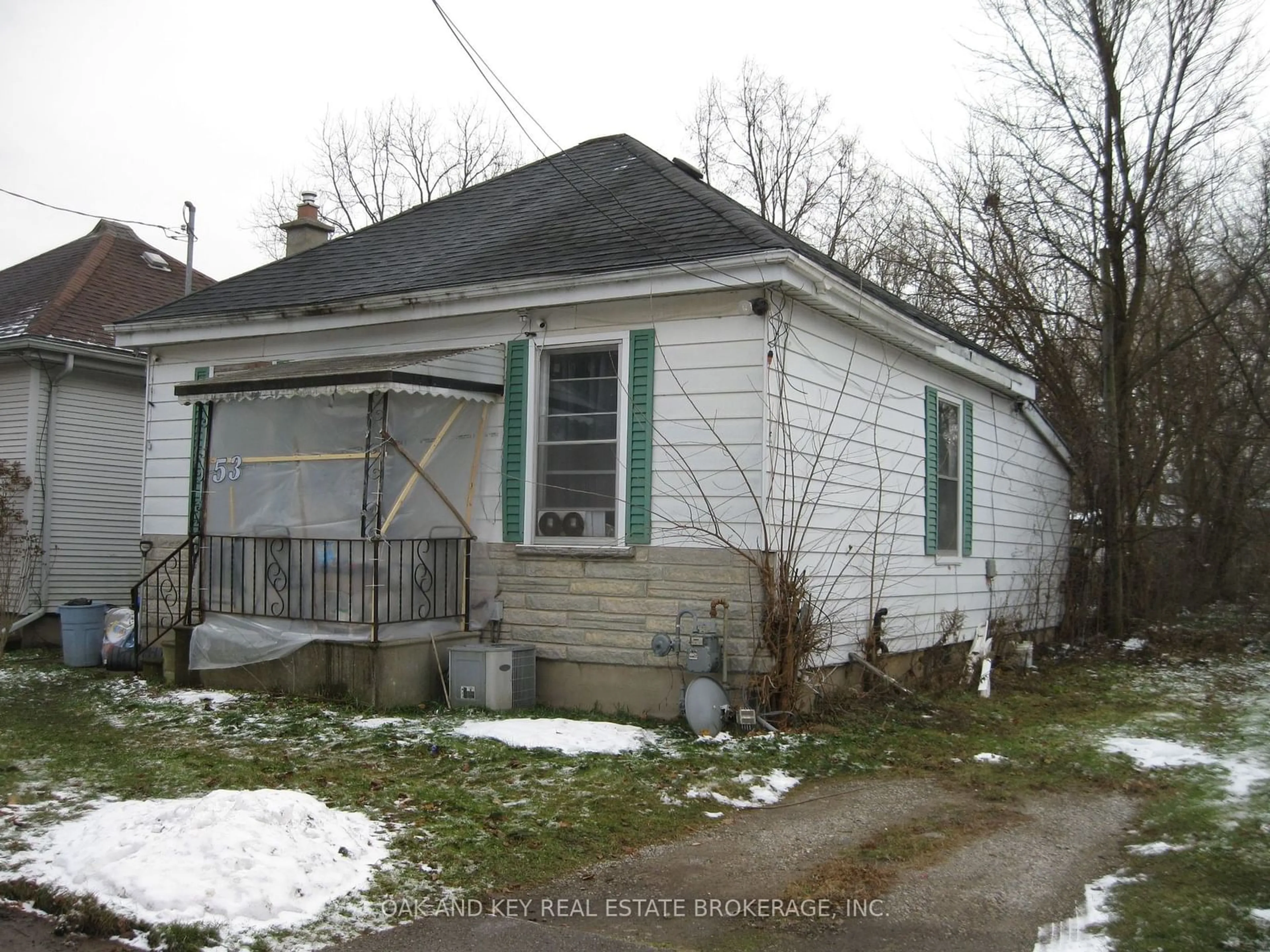 Shed for 53 Ada St, London Ontario N5Z 2X3