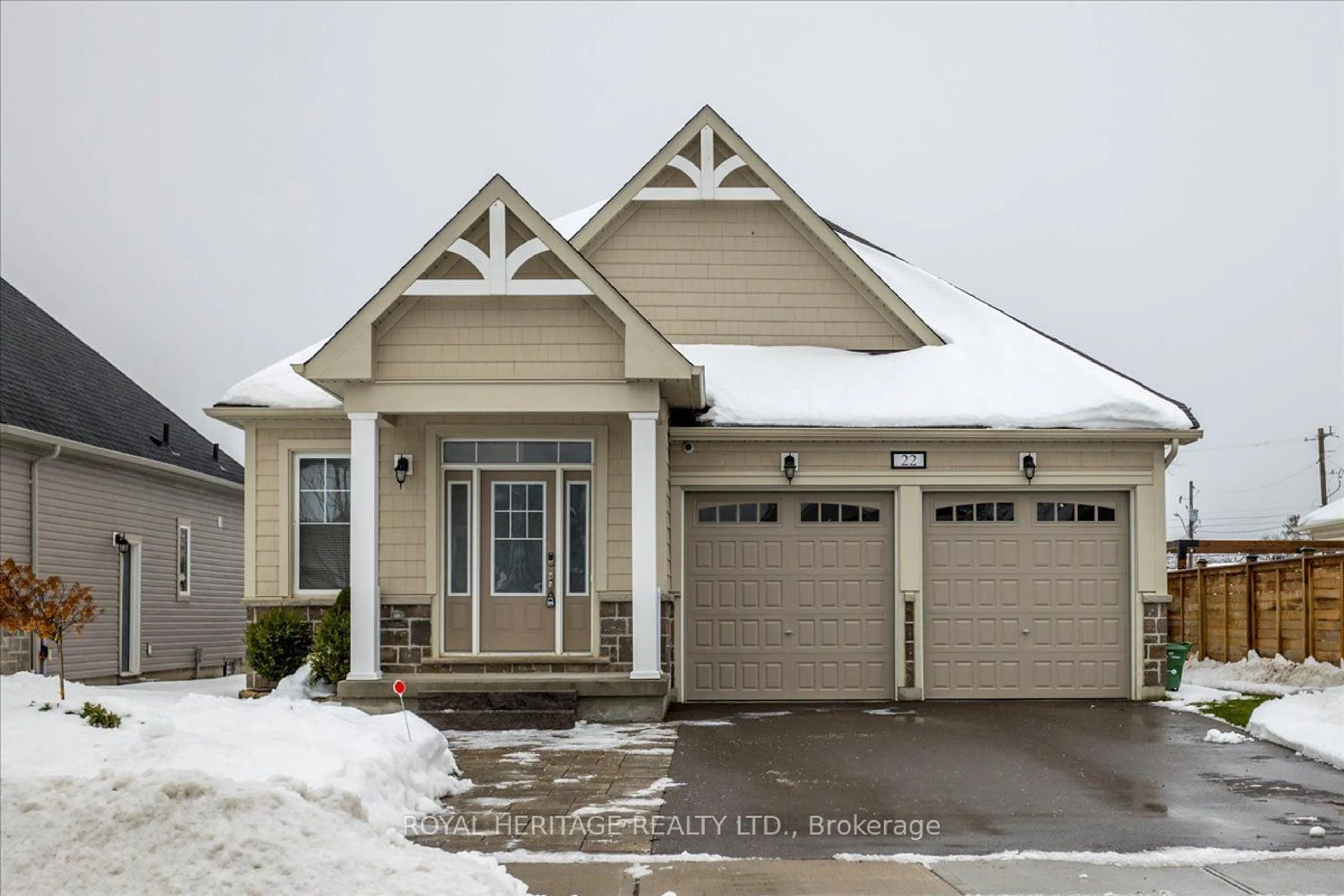 Home with vinyl exterior material, street for 22 Sedona Crt, Kawartha Lakes Ontario K0M 1A0